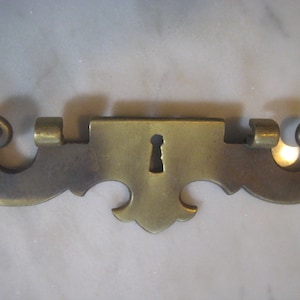Vintage Solid Brass Escutcheon with Key Hole, Modified Chippendale Style,  Restoration Replacement Hardware, 6 7/8" x 2 1/8", 1 pc