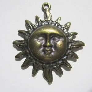 Greek Antiqued Brass Sun Face Component; Pendant Drop/Jewelry Component/Finding/Focal Bead/Charm/Craft Bead, One 2mm Top Loop, 46mm, 1 pc