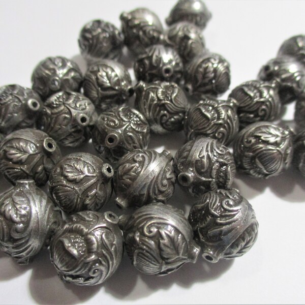 Vintage 1980's Detailed Antiqued Silver Coated/Plated Carved Resin Flower & Leaf Beads, Center Drilled, 12mm, Old Studio Stock,  28 Beads