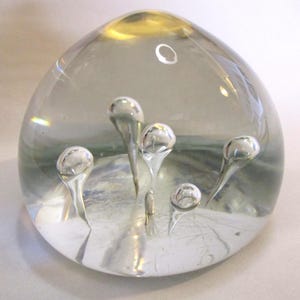 Older Vintage Controlled Bubbles Clear Blown Glass Paperweight Mid Century Modern,  1 Piece. (CRMI)