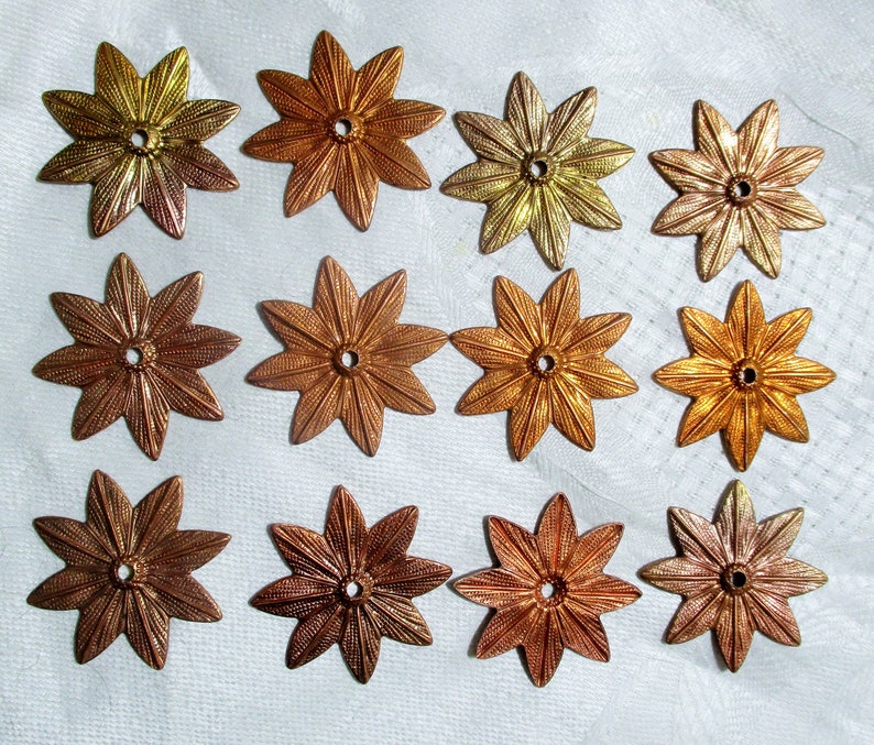 Vintage Copper Coated Stamped Steel Flower Blossom EmbellishmentsJewelry Components 2mm Center Hole 31mm Size 12 Pieces