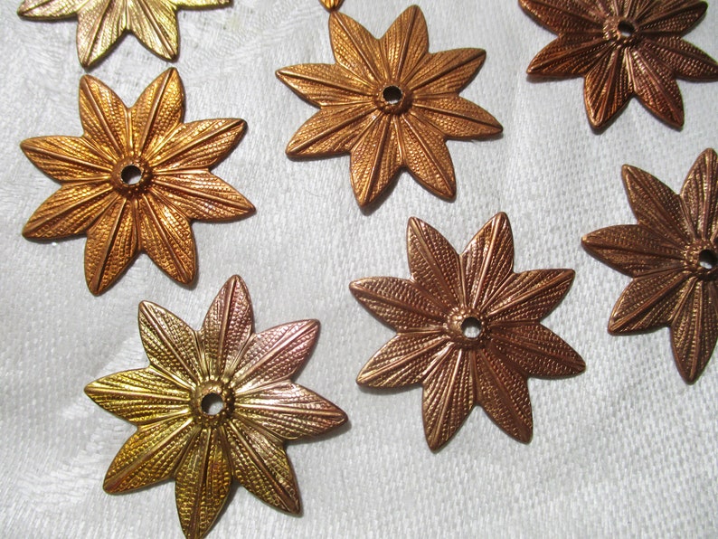Vintage Copper Coated Stamped Steel Flower Blossom EmbellishmentsJewelry Components 2mm Center Hole 31mm Size 12 Pieces