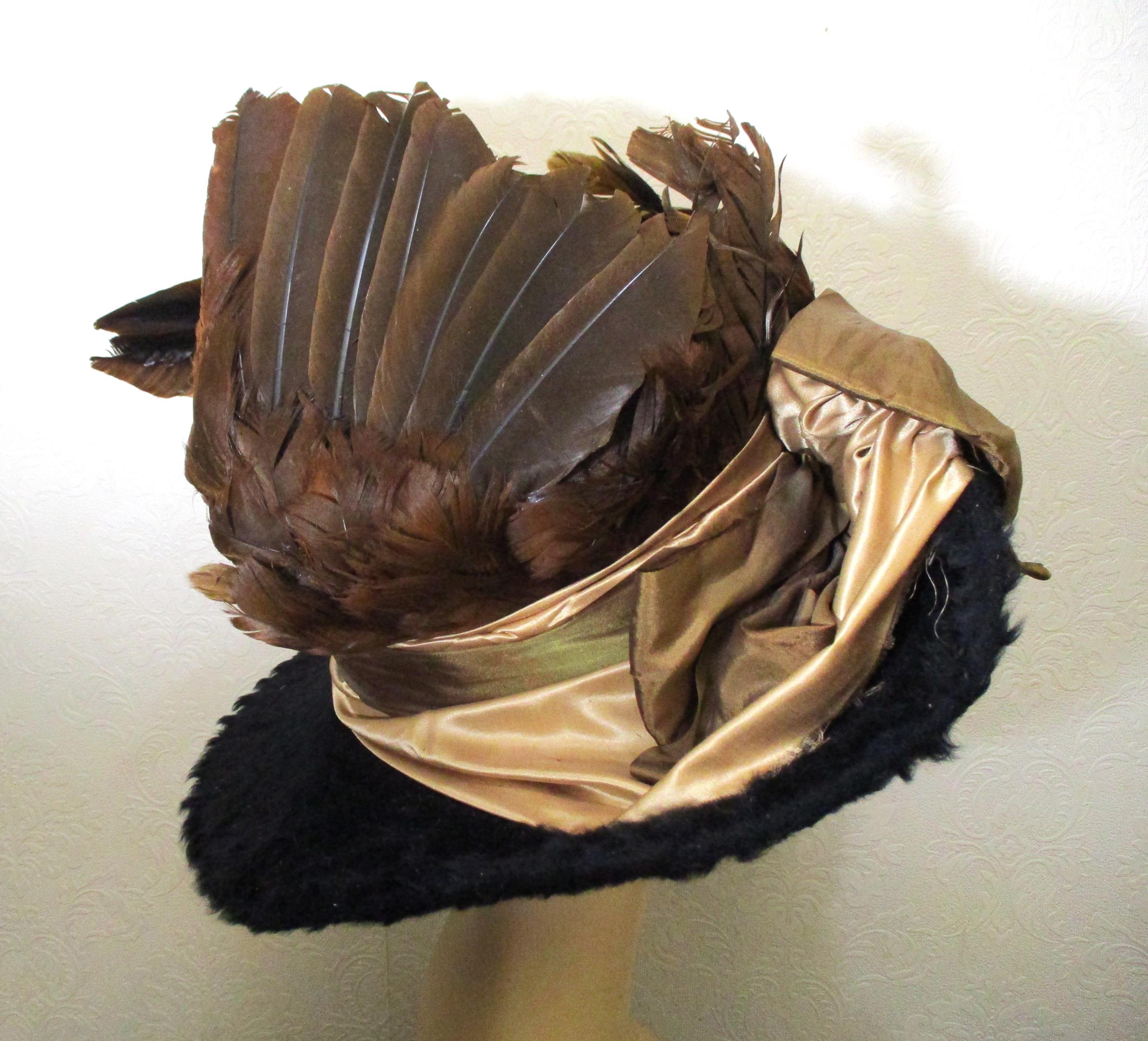 Rare Vintage Women’s fashion hats fur, green velour, brown velour, Black & Gold Luxury Black And Antique Gold Fur Hat, Soft Green Haute  main image 3