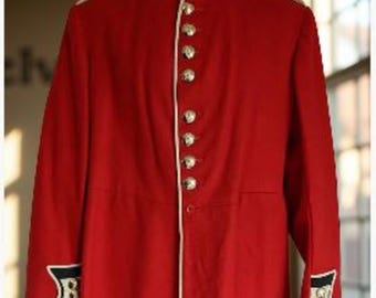 Rode wollen legerjas heren, Irish Guard-stijl