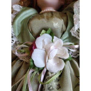 Muñeca de porcelana VTG Kinnex International 2002 Colección Anna imagen 2