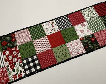 Christmas Quilted Table Runner, Long Quilted Table Runner, Traditional Christmas Quilted Table Runner, Cherries Quilted Table Runner