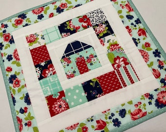 Patchwork House Quilted Table Topper, House Quilted Wall Hanging, Floral Quilted Table Runner,  Cottage Chic Quilt, Summer Table Topper