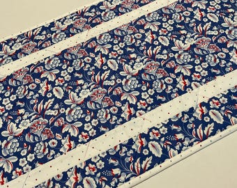 Red White Blue Floral Quilted Table Runner, Americana Decor (15 1/2" x 41")