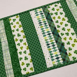 St. Patrick&#39;s Day Quilted Table Runner,  St. Patrick&#39;s Day Decor, Shamrocks, Shamrock Quilted Table Topper, Shamrock Mini Quilt,  11&quot; x 18&quot;