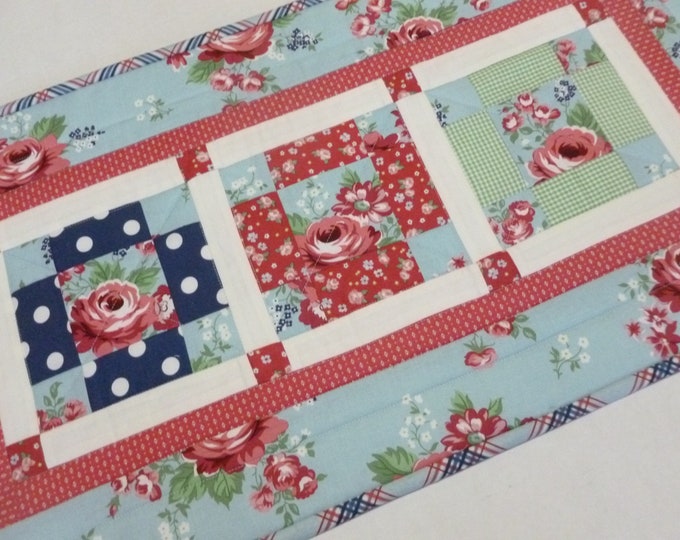 Cottage Love Story Quilted Table Runner NCU0PTT2768