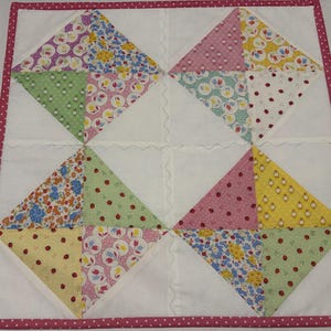 Patchwork Quilted Table Topper, Vintage Reproduction Patchwork Quilt, Retro Floral Runner, Reversible, 16.5" Square