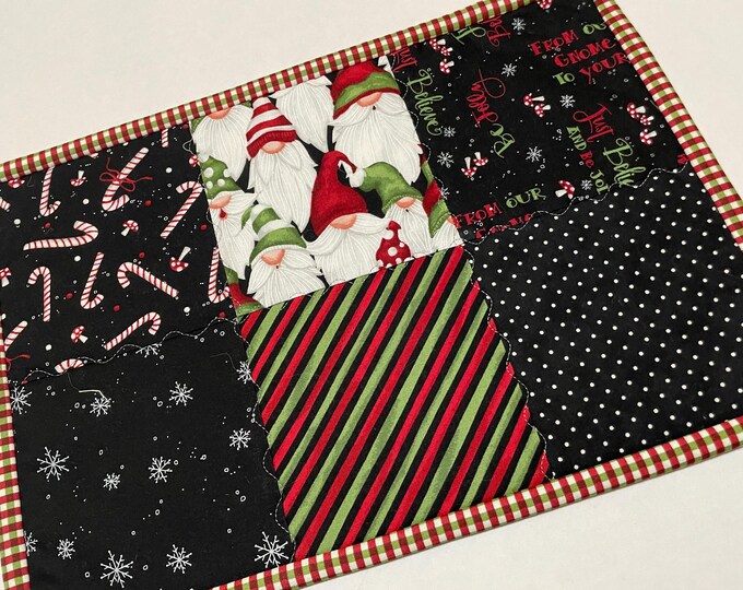 Poinsettia Gnome Quilted Table Topper NCU0NTV573
