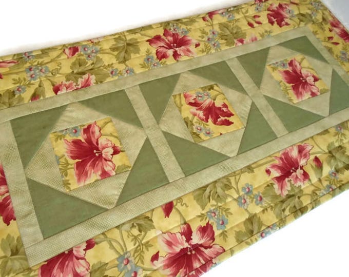 Quilted Table Runner Elegant Floral Table Runner Bedroom Etsy
