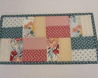 Floral Quilted Table Runner, Teal Pink Gold Fabric, Patchwork Mini Quilt (8.5" x 16.5")