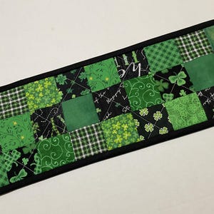 St Patrick&#39;s Day Table Runner, Shamrock Quilted Table Runner, St Patrick&#39;s Day Decor,  Christmas Tree Quilted Table Runner, 6 1/2&quot; x 22 1/2&quot;