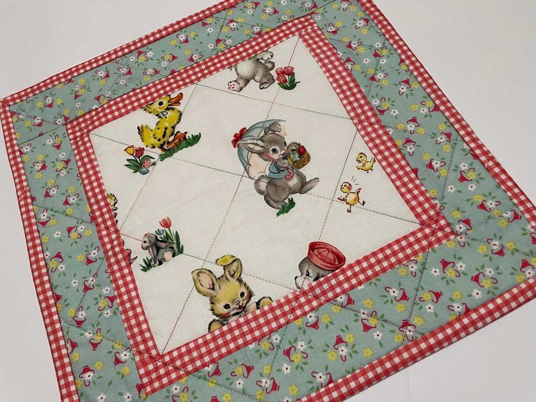 Happy Easter Quilted Round Mat GFTOQA2253