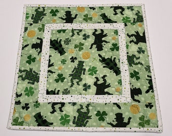 St. Patricks Day Table Topper, Irish Quilted Table Runner, Dancing Leprechauns Table Topper, St Patricks Decor, Shamrock Table Topper Quilt