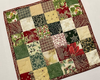 Elegant Christmas Quilted Table Topper, Christmas Mini Quilt, Poinsettia Table Topper, Christmas Quilted Candle Mat, Holiday Table Quilt