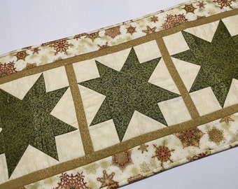 Christmas Star Quilted Table Runner, Elegant Christmas Quilted Table Runner, Long Quilted Table Runner, Gold Metallic Christmas Quilt