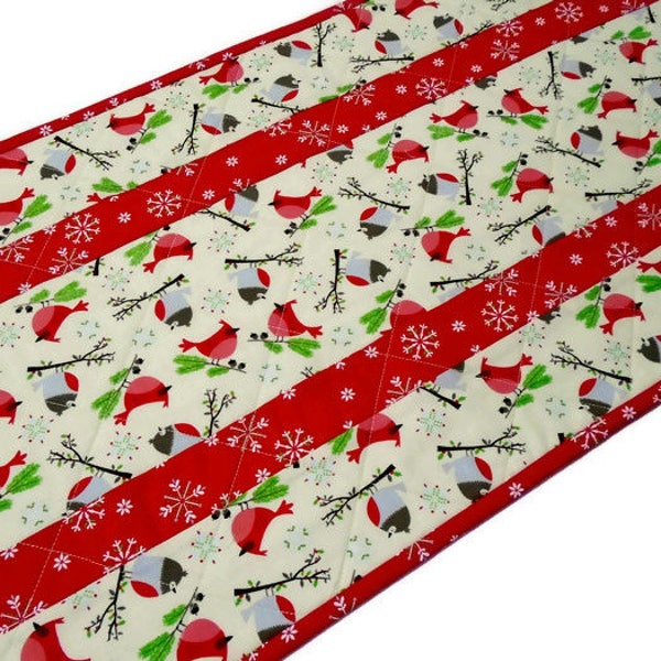 Christmas Quilted Table Runner, Winter Birds Table Runner, 52 Inch Long Holiday Table Runner Quilt, Christmas Quilted Table Runner Quilt