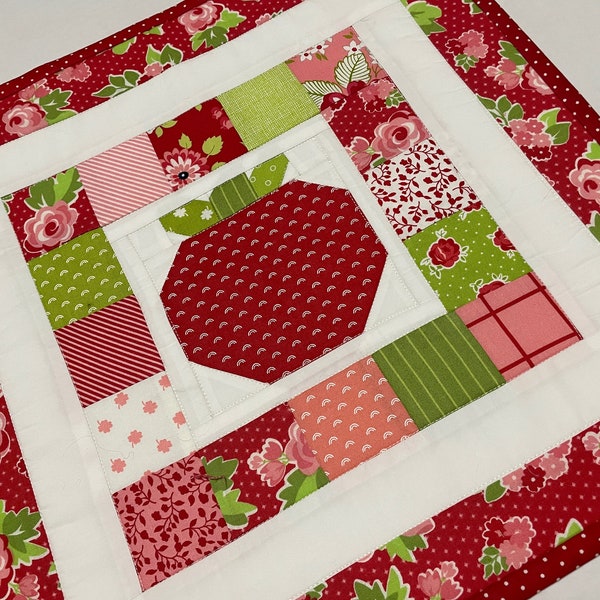 Strawberry Quilted Table Topper, Retro Style Table Runner, Floral Quilted Table Runner, Strawberry Quilted Wall Hanging, Patchwork Quilt