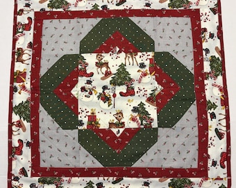 Christmas Quilted Table Runner, Snowman Table Quilt, Retro Holiday Decor, Reversible, 22 1/2" Square