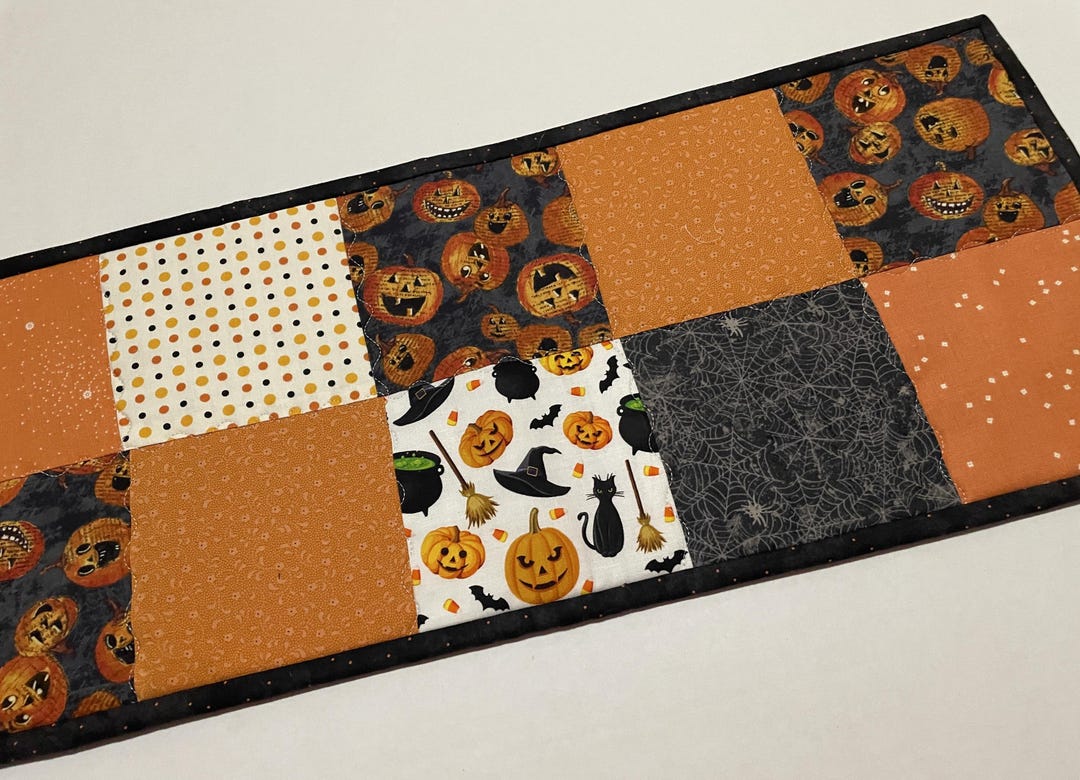 Quilted Halloween Table Runner, Pumpkin Witch Design, Reversible Topper ...