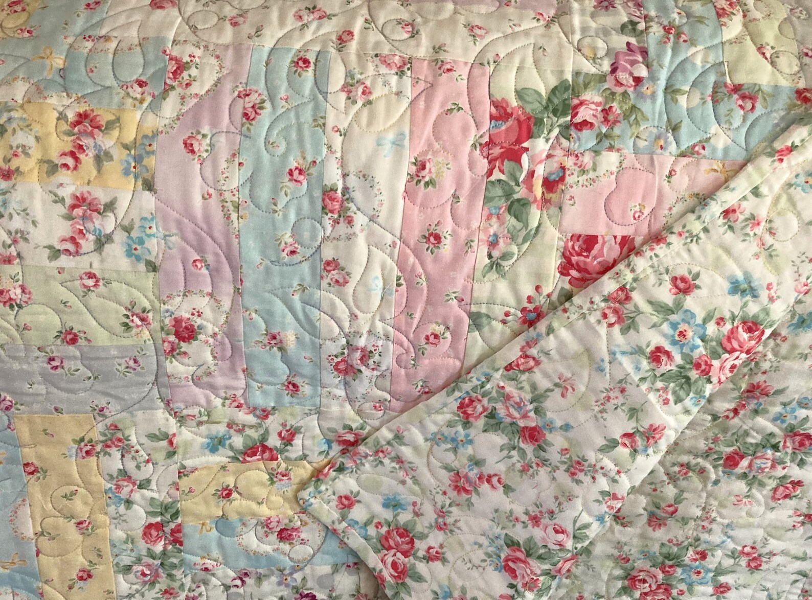 Vintage Floral Lap Blankie