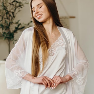 Bridal robe set, white wedding robe and bride nightgown, white lace robe, bridal morning outfit, gift for bride