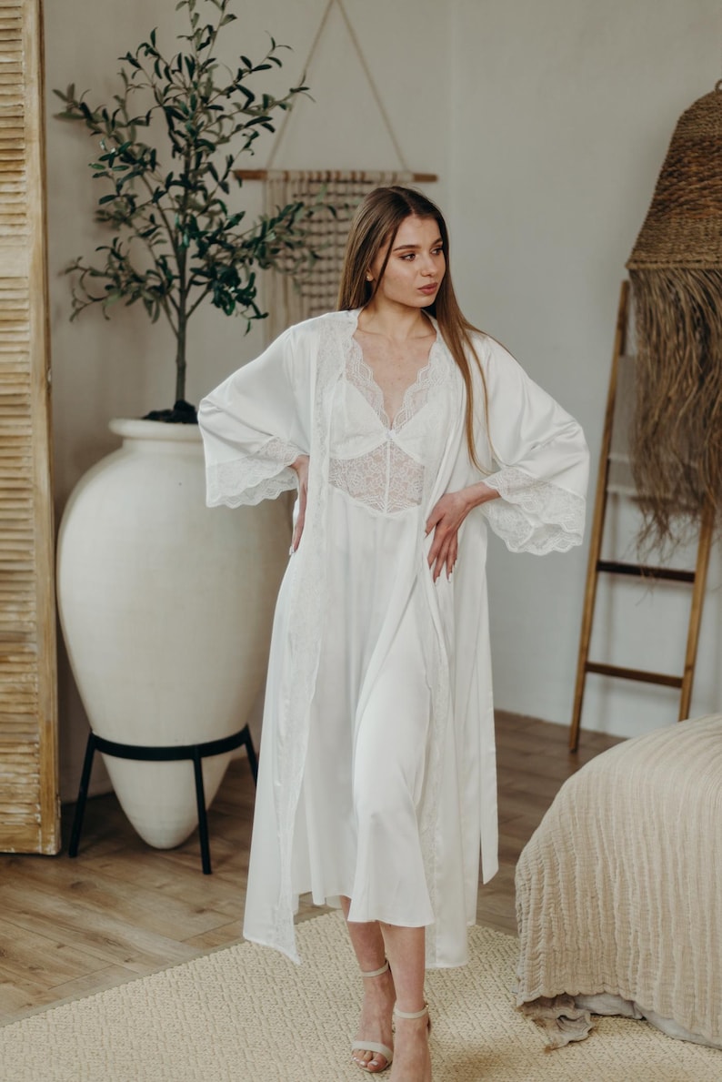 Bridal Robe Set Silk Satin Long Bride Robe and Lace Bridal Nightgown ...