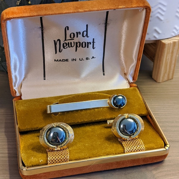 Vintage Lord Newport Cufflink & Tie-clip Set