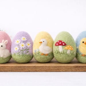 Handmade Needle Felted Easter Eggs Set, Bunny Chick Duck Mushroom Daisy Eggs, Spring Easter Decor, Wool Felt Ornaments