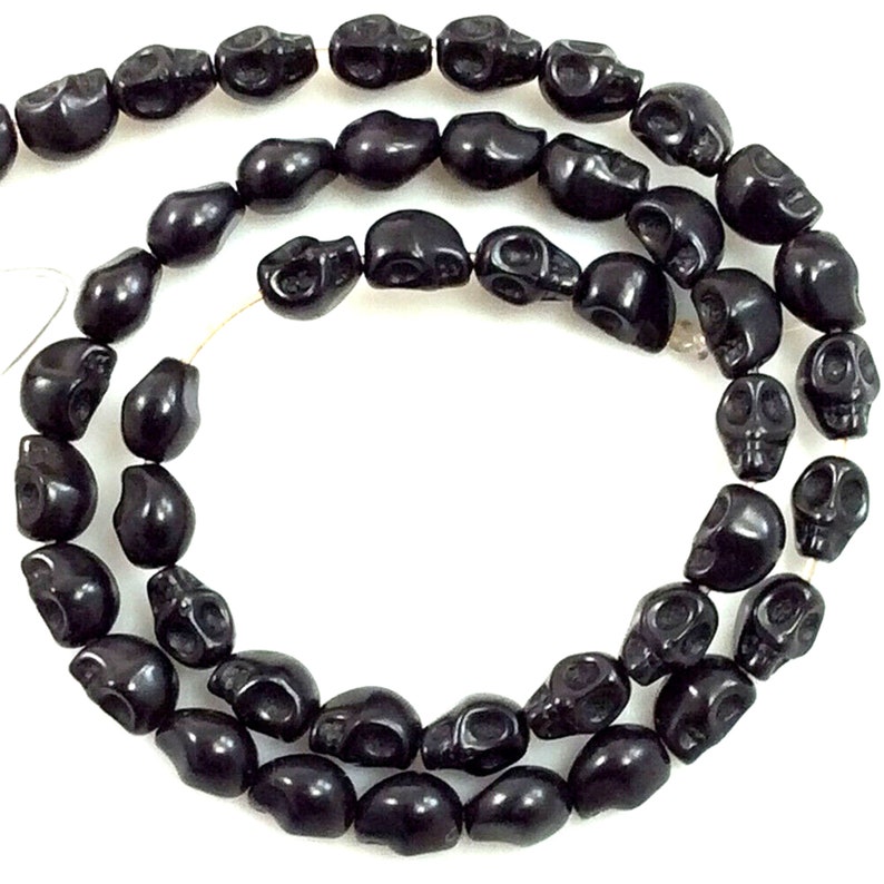 7mm Halloween Skull Beads, Turquoise Howlite Bone Decor (15" Strand) Black