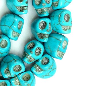 7mm Halloween Skull Beads, Turquoise Howlite Bone Decor (15" Strand) bild 4