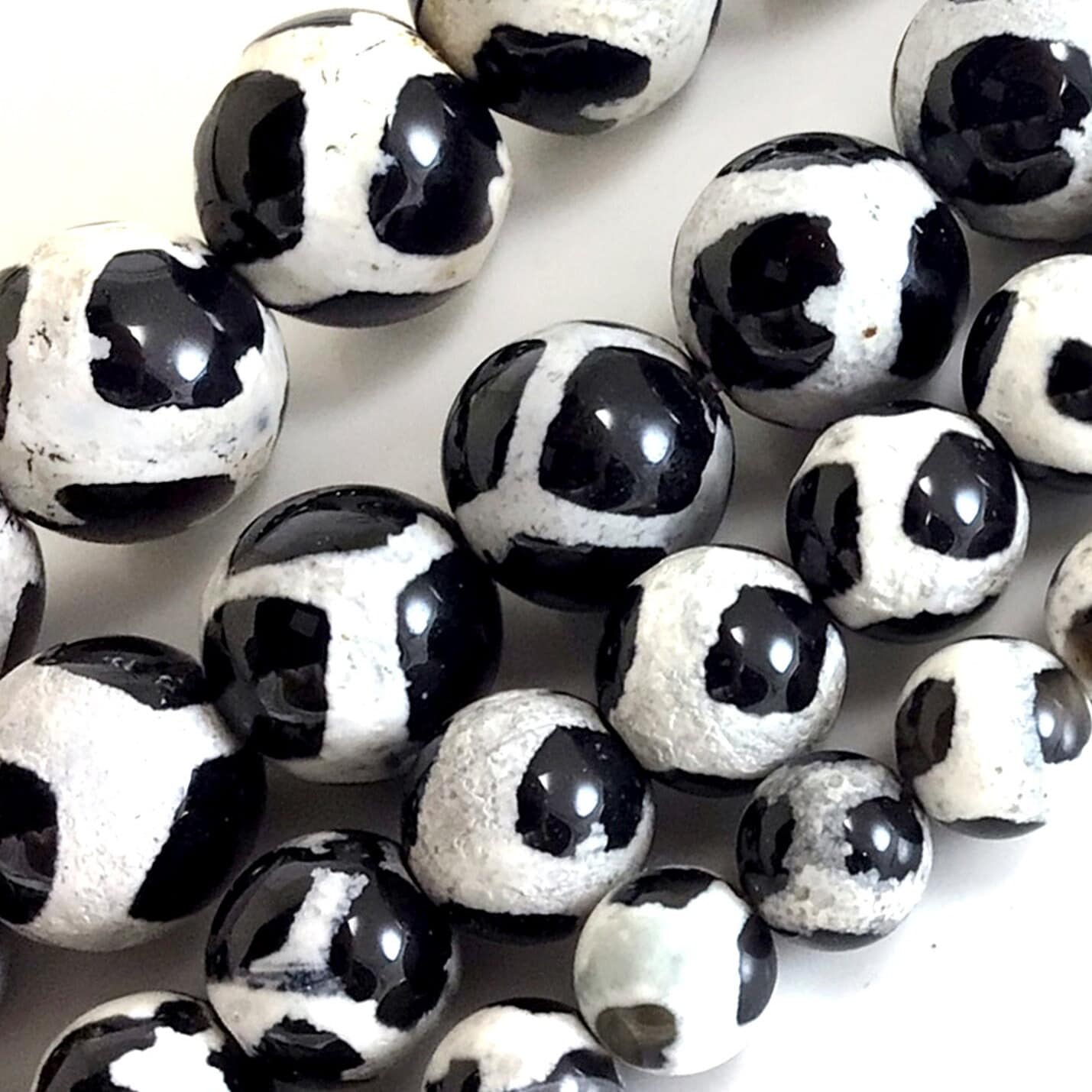 Football Dzi Agate Round Bead Black White Gemstone Tibetan DZI