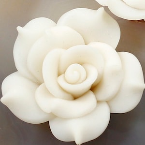 Soft Porcelain Rose Bead Handmade Bloom Rose Pendant Flower Pendant Bead Snow White Rose Cream White Beige Rose 40mm | Jewelry Decor