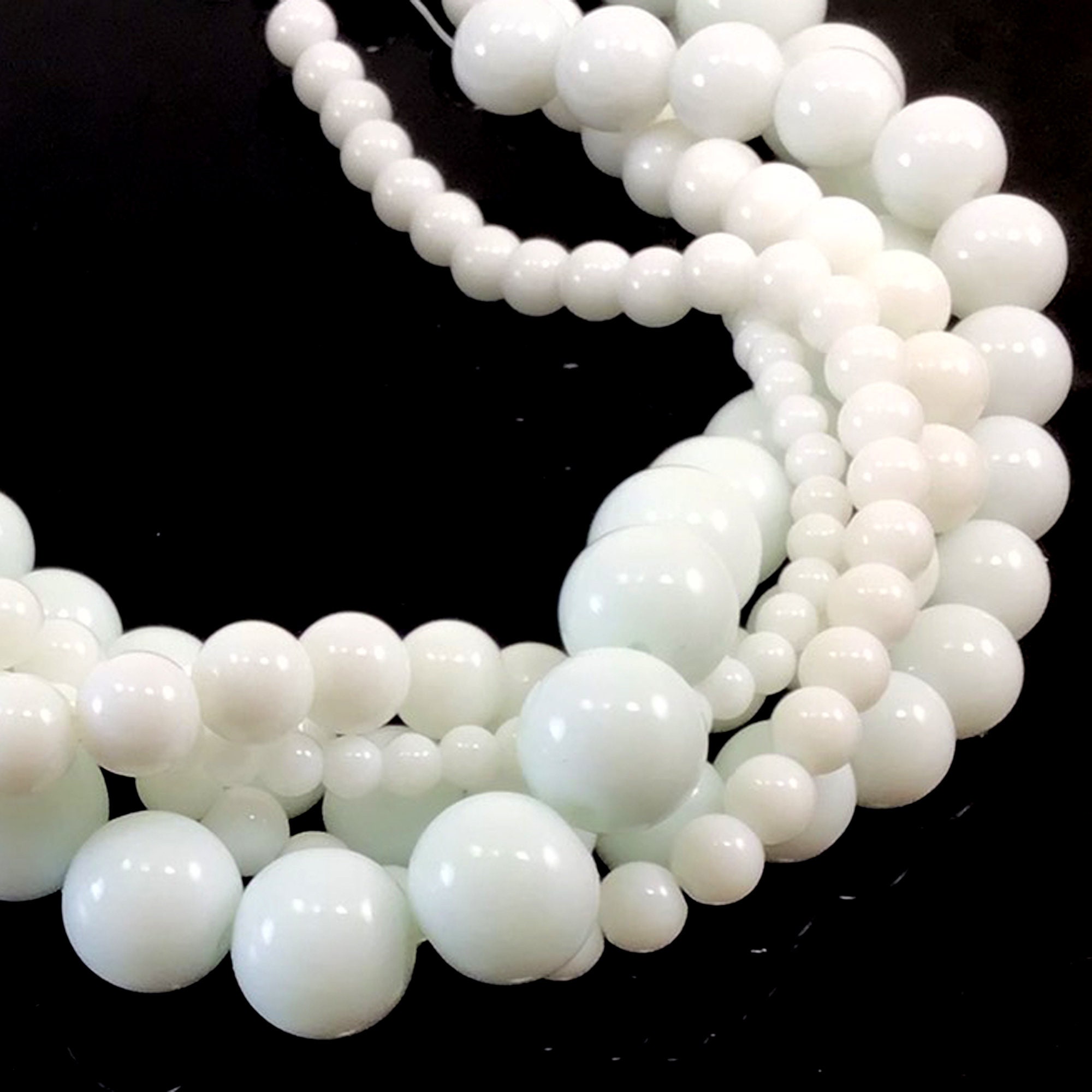 EDEN Perles rondes en plastique couleur blanc