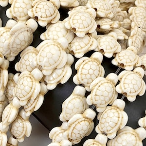 Stone White Turtle Charm Turquoise Beads Gemstones Tortoise Howlite Turquoise Beads 15&quot; Strand 17x13mm 23pcs Zuni Animal Zuni Fetish