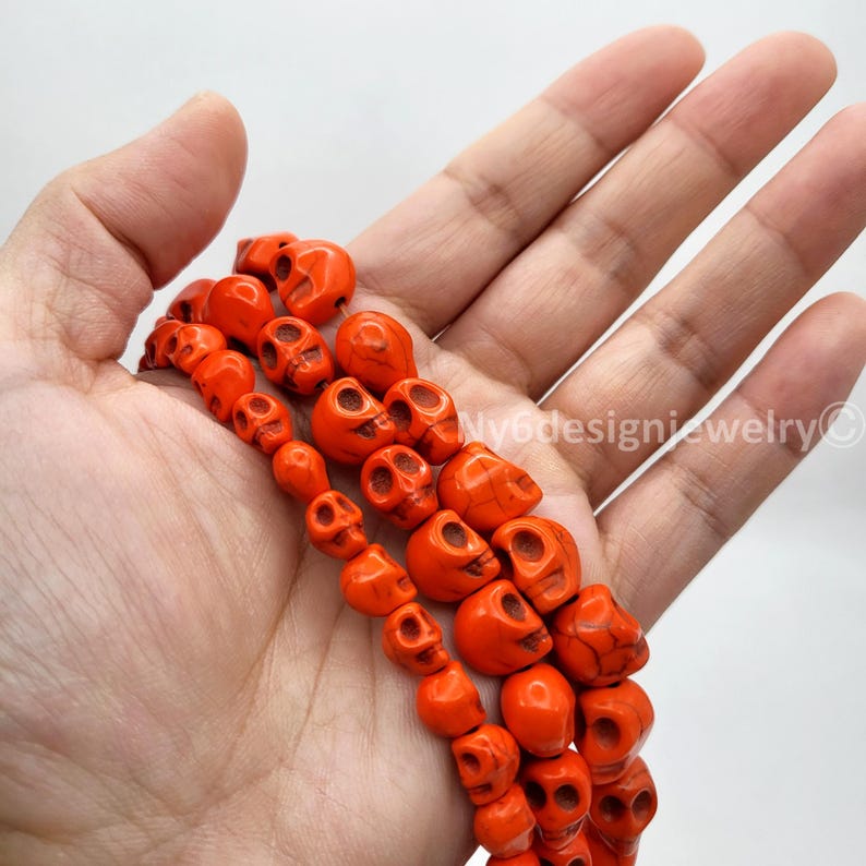 Cuentas de calaveras de Halloween, colgantes tallados de howlita turquesa, 7-12 mm (hilo de 15") imagen 15