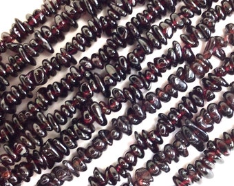 Dark Red Garnet Chip Beads: 32" Strand, Small Nugget Gemstone