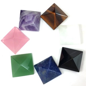 Gemstone Pyramid Stand Healing Crystal Decor Energy Pyramid Rose Quartz Aventurine Amethyst Crystal More Option Pyramid For Gift