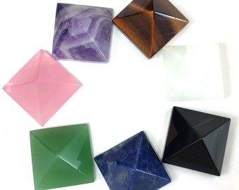 Gemstone Pyramid Decor: Healing Crystal Energy, Rose Quartz, Aventurine