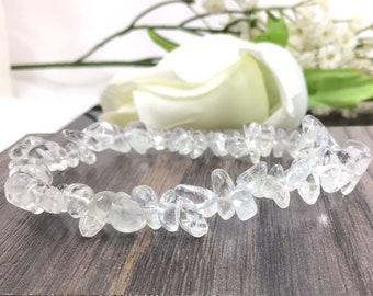 Crystal Quartz Bracelet Quartz Chips Gemstone Crystal Stretch Healing Stone Handmade Beaded Bracelet 7.5" for Men, Women Gift