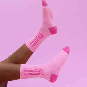 Mademoiselle – stylish cotton socks in pink