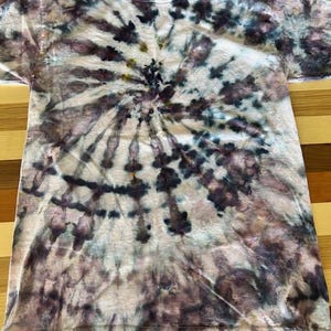 Hand-Dyed Tie Dye Ice Dye Shirt - SWIRLEY - Size M