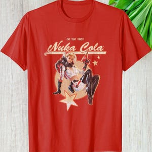 Fall Out Inspired Shirt, Videogames Fans Custom Gift Vintage Graphic Tee, Gaming Nuka Cola Personalized Gift For Gamers Unisex T-Shirt Bild 1