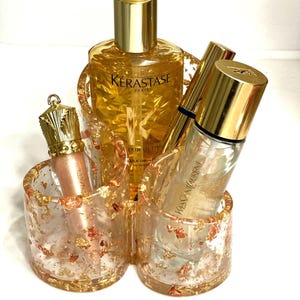 Handmade Resin Makeup Organizer: Multi-Compartment Brush Holder