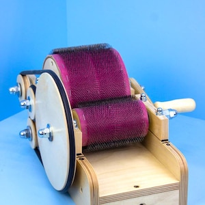 Narrow Hand Drum Carder Wooden Carding Machine Wool Processing 96 tpi Fiber Combing