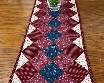 REDUCED!! Handmade Country Charm Quilted Table Runner