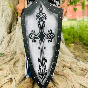 Medieval Crusader Shield: Wooden Templar LARP Cosplay Armor Prop